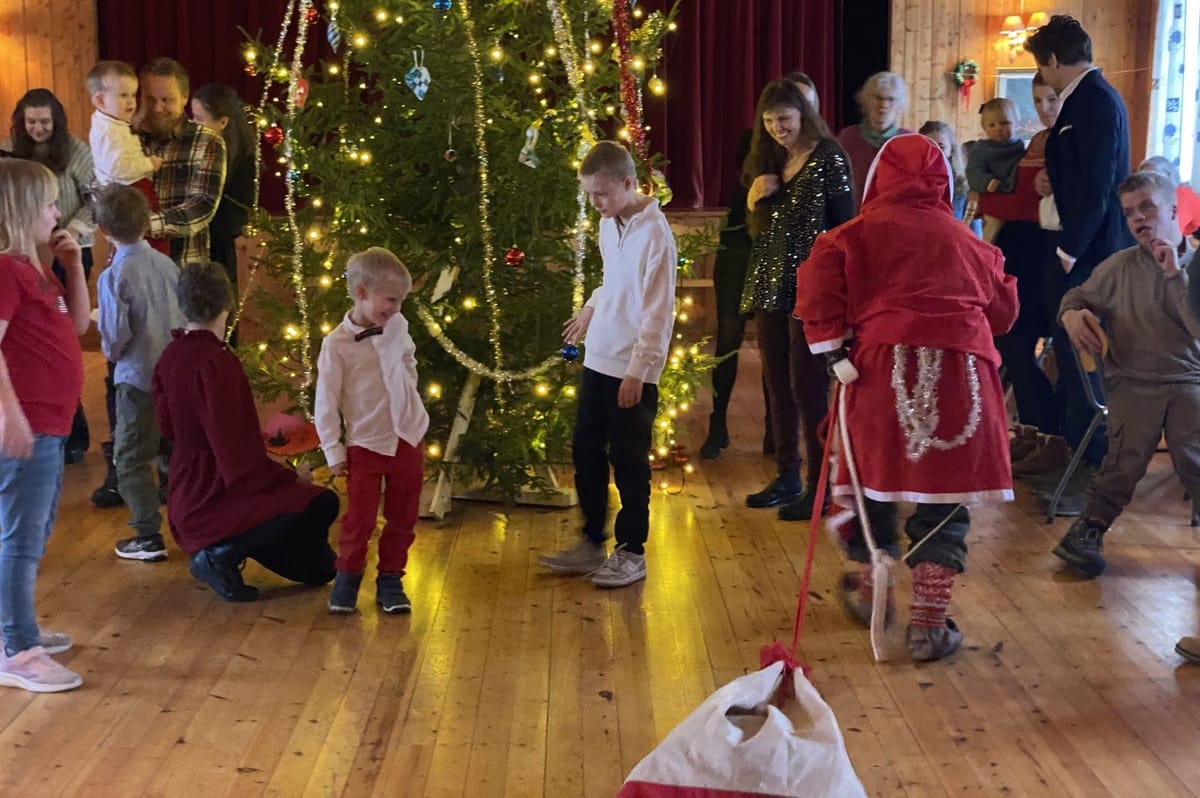 Juletrefest på Mogrenda 4. juledag